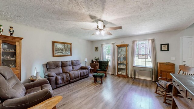 7324 Bermuda Dr, Christiana, TN 37037 - photo 4