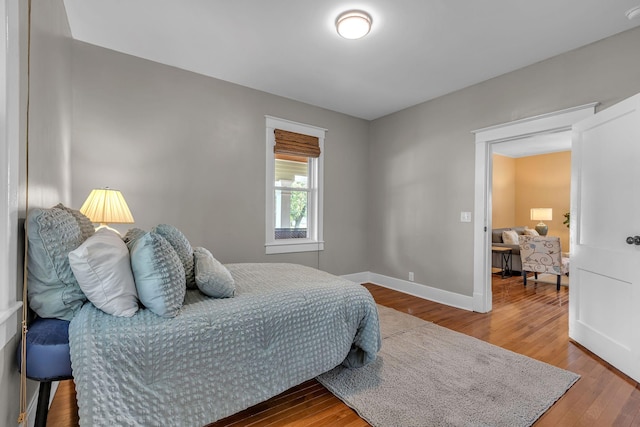 2642 Stuart St, Burns, TN 37029 - bedroom featuring wood finished floors and baseboards