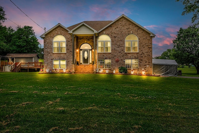 1383 Carters Creek Pike, Columbia, TN 38401 - split foyer home with brick siding and a yard