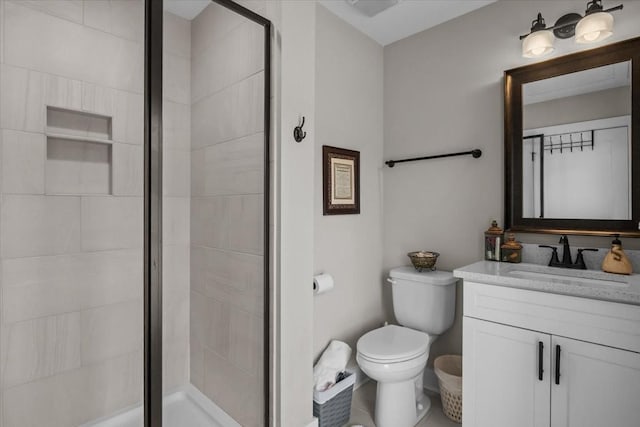 11 Sycamore Rdg W, Burns, TN 37029 - bathroom with a shower stall, toilet, and vanity