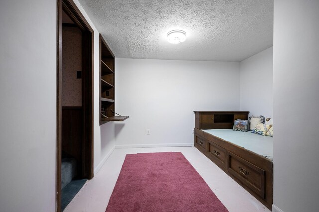915 Taylor Cir, Burns, TN 37029 - bedroom with a textured ceiling