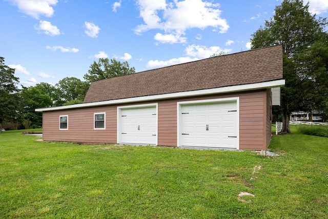 915 Taylor Cir, Burns, TN 37029 - view of detached garage