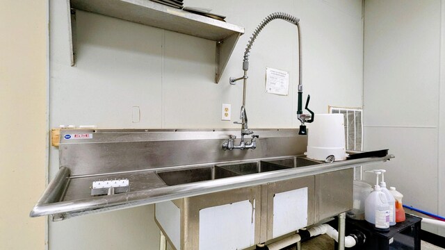 929 N Highland Ave, Jackson, TN 38301 - photo 21