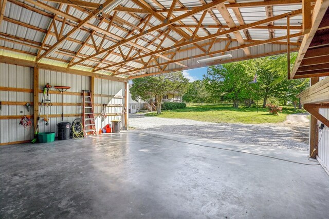 46 Seay Ln, Erin, TN 37061 - view of garage