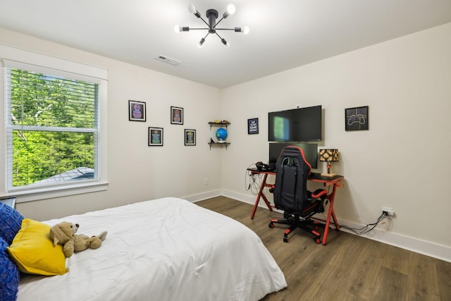 9015 Grayson Cir, Mount Juliet, TN 37122 - bedroom with wood finished floors and baseboards