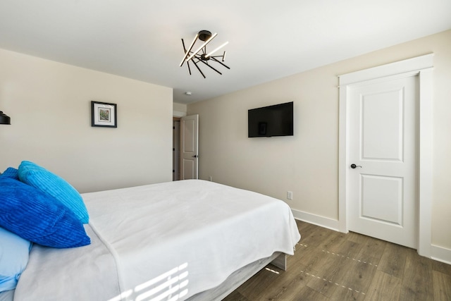 9015 Grayson Cir, Mount Juliet, TN 37122 - bedroom featuring wood finished floors and baseboards
