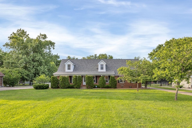 1186 Peebles Dr, Smyrna, TN 37167 - new england style home with a front yard and roof with shingles