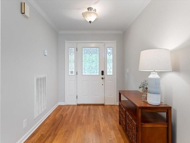 3904 Rowland Rd, Murfreesboro, TN 37128 - foyer featuring light wood-type flooring, ornamental molding, and baseboards