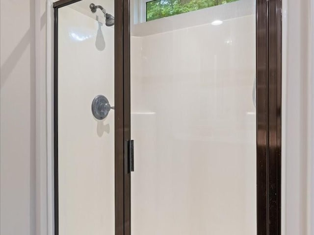 3904 Rowland Rd, Murfreesboro, TN 37128 - bathroom view of a shower stall