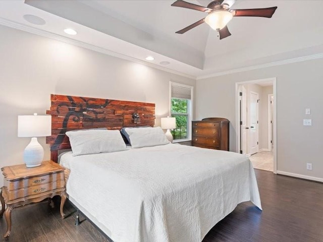 3904 Rowland Rd, Murfreesboro, TN 37128 - bedroom with wood finished floors, recessed lighting, baseboards, crown molding, and a ceiling fan