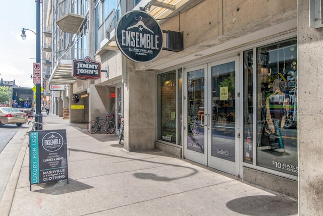 view of property entrance