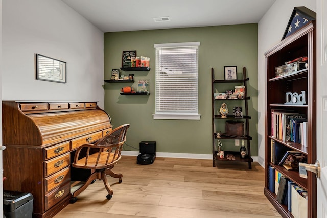 416 Golden Meadow Ln, Hendersonville, TN 37075 - office space with wood finished floors and baseboards