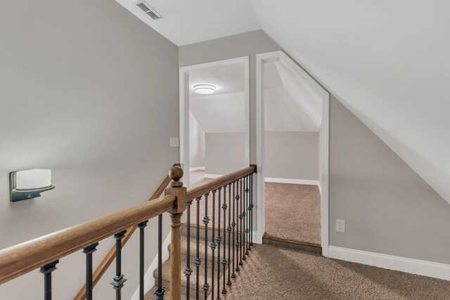 580 Laurel Ln, Murfreesboro, TN 37127 - additional living space with carpet flooring, lofted ceiling, and baseboards