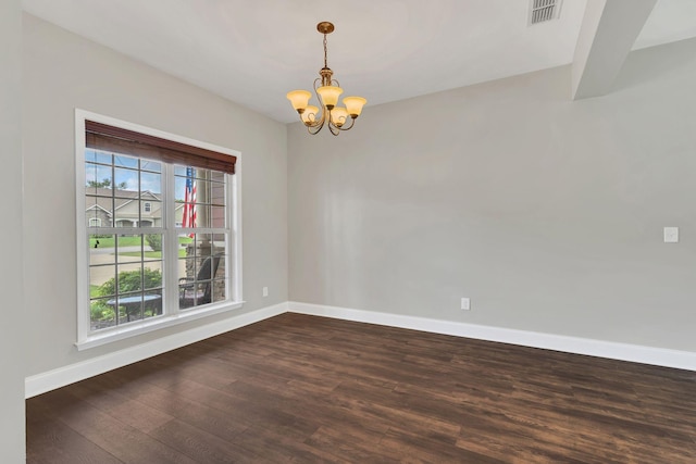 580 Laurel Ln, Murfreesboro, TN 37127 - unfurnished room with baseboards, a chandelier, and dark wood-style flooring