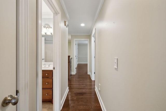 1769 Mayflower Dr, Columbia, TN 38401 - corridor featuring crown molding, wood finished floors, a sink, baseboards, and recessed lighting