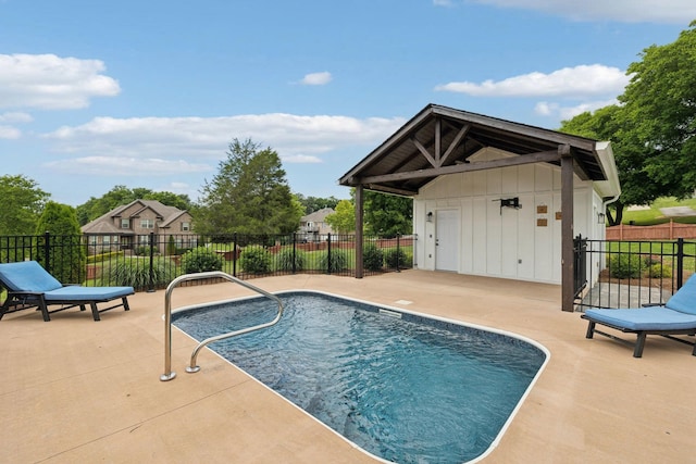1769 Mayflower Dr, Columbia, TN 38401 - view of pool with a patio