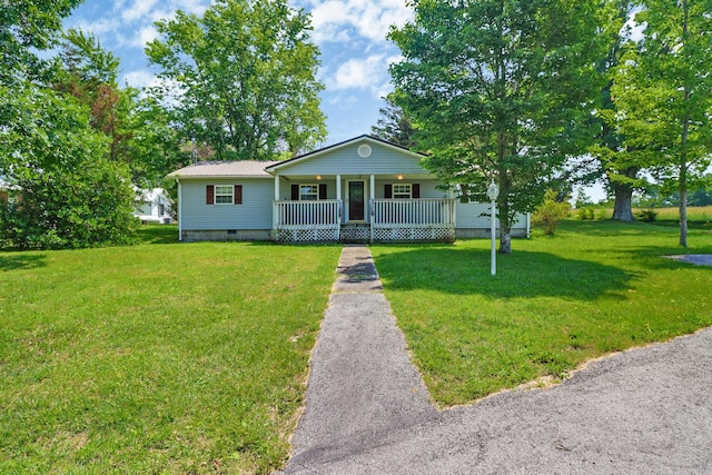 1729 Roslin Rd, Jamestown, TN 38556 - view of front of property with a porch, a front yard, and crawl space