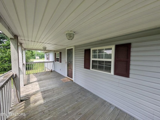 1729 Roslin Rd, Jamestown, TN 38556 - view of wooden porch