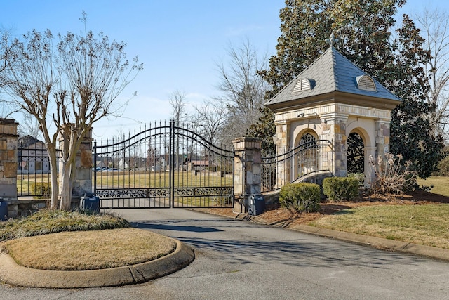 9727 Chestnut Hill Ln, Chattanooga, TN 37421 - view of gate