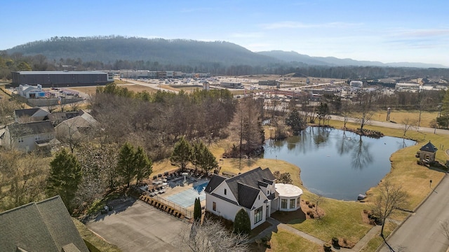 9727 Chestnut Hill Ln, Chattanooga, TN 37421 - aerial view of a water and mountain view