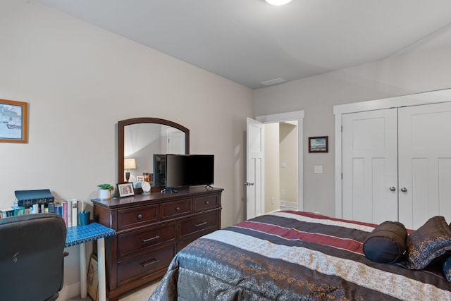 7587 Highborne Ln, Ooltewah, TN 37363 - bedroom featuring a closet
