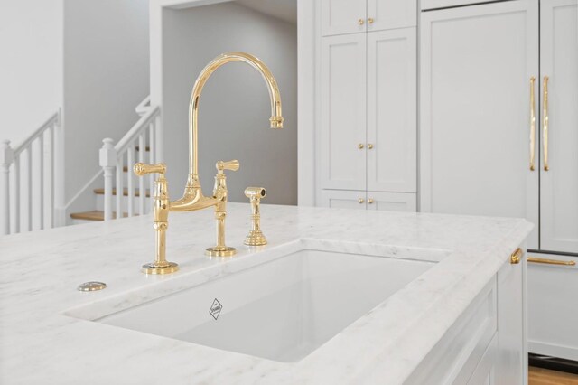 215 Lewisburg Ave, Franklin, TN 37064 - detailed view of a sink