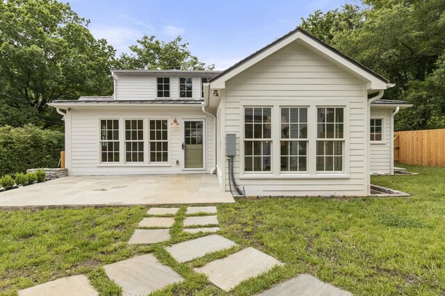 215 Lewisburg Ave, Franklin, TN 37064 - rear view of property with a patio area