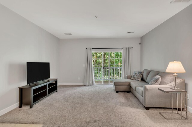 7230 Althorp Way Unit W 12, Nashville, TN 37211 - living area featuring carpet and baseboards