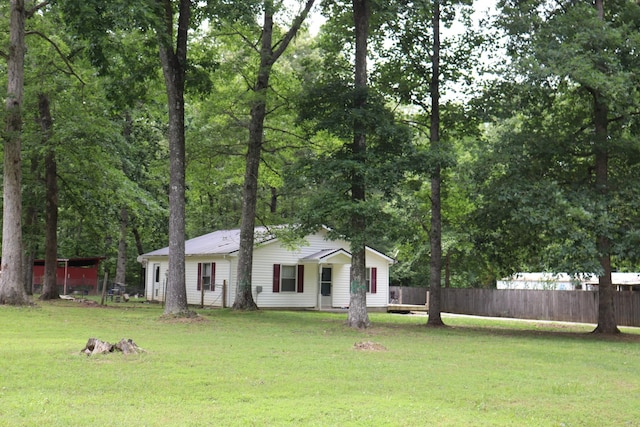 261 Oak Dr, Beechgrove, TN 37018 - view of front of house