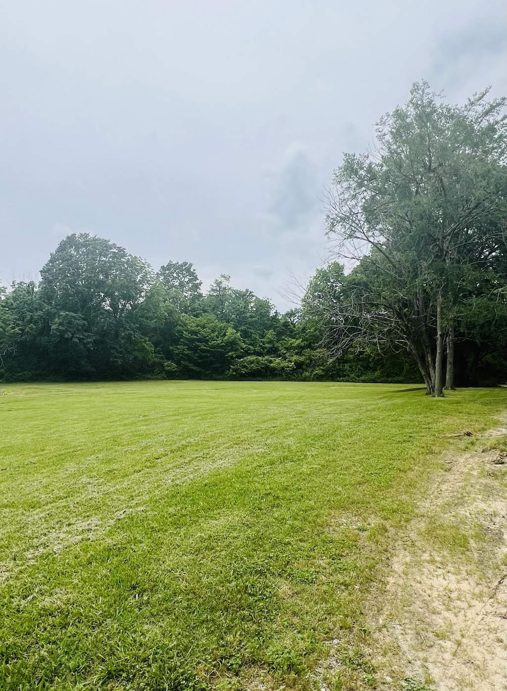 6897 Comstock Rd, College Grove, TN 37046