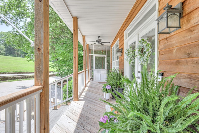 114 Moonlight Dr, Gallatin, TN 37066 - wooden terrace with a ceiling fan and a porch