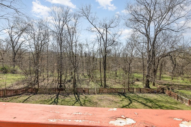 807 Sugarcane Way, Clarksville, TN 37040 - view of yard featuring a deck