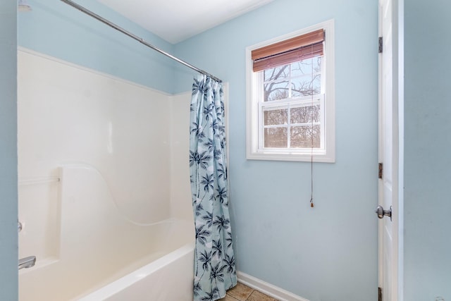 807 Sugarcane Way, Clarksville, TN 37040 - full bathroom featuring shower / bath combo with shower curtain