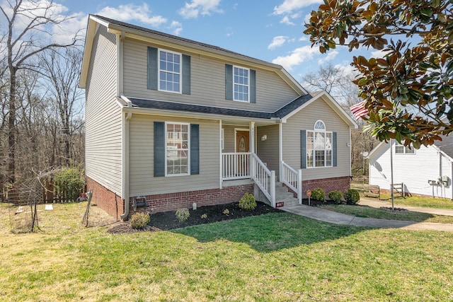 807 Sugarcane Way, Clarksville, TN 37040 - traditional home featuring a porch, a front lawn, and crawl space