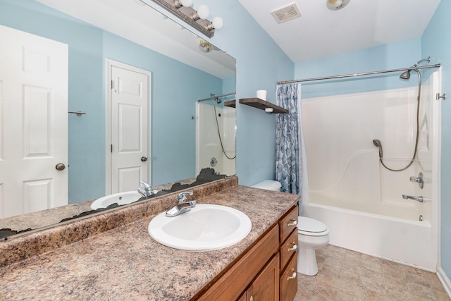 807 Sugarcane Way, Clarksville, TN 37040 - full bath with toilet, vanity, and shower / bath combo