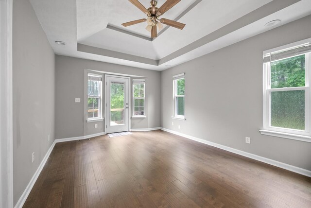 3270 Lylewood Rd, Woodlawn, TN 37191 - photo 7