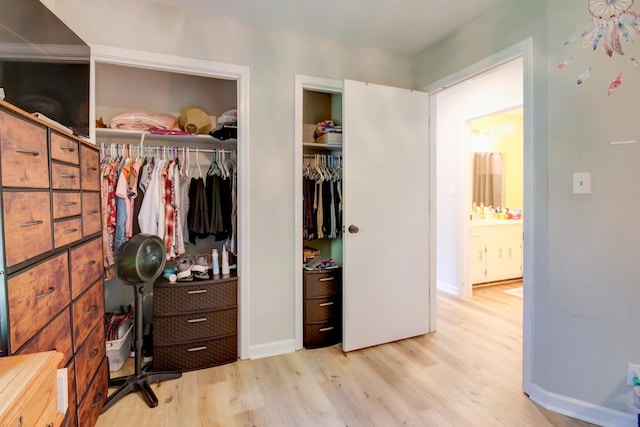 2878 Gusty Ln, Clarksville, TN 37043 - view of closet
