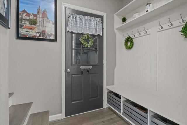 1209 Corlew Dr, Burns, TN 37029 - mudroom with dark wood-style flooring and baseboards