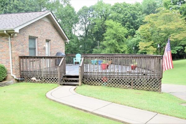 1944 Norwood Trl, Clarksville, TN 37043 - photo 2