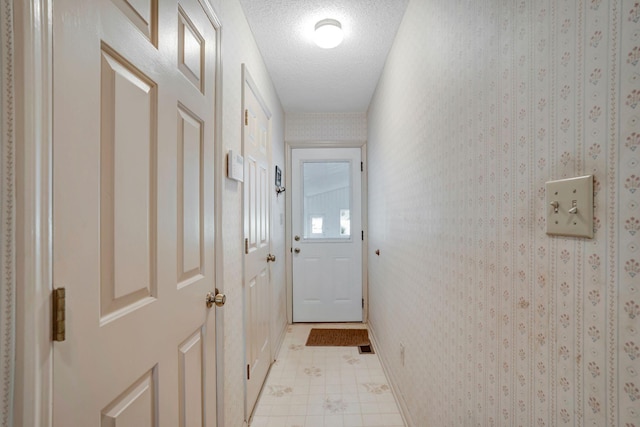 735 Railroad Bed Pike, Summertown, TN 38483 - entryway featuring light flooring and a textured ceiling