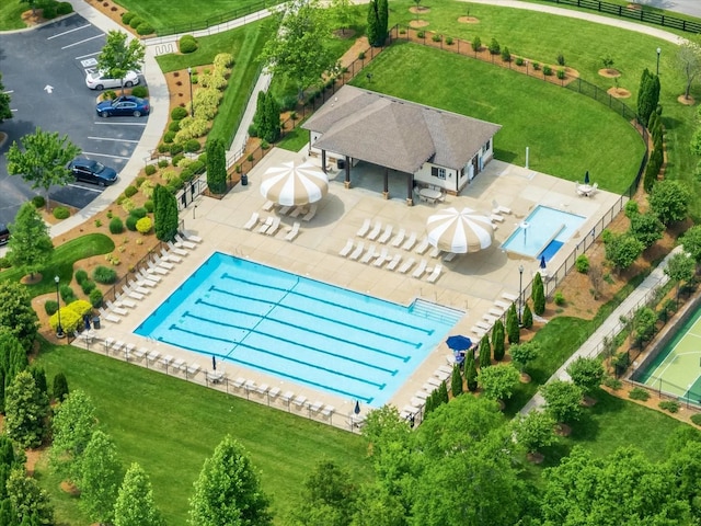 429 Finnhorse Ln, Franklin, TN 37064 - view of subject property featuring a pool