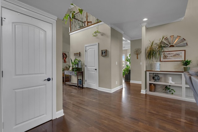 1607 Edgewater Ln, Clarksville, TN 37043 - entrance foyer featuring ornamental molding, wood finished floors, baseboards, and recessed lighting