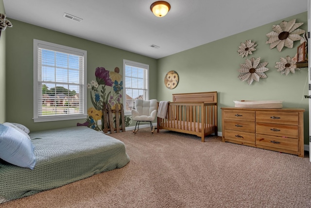 1607 Edgewater Ln, Clarksville, TN 37043 - bedroom with light carpet