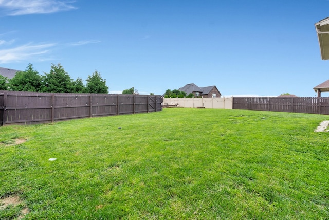 1607 Edgewater Ln, Clarksville, TN 37043 - view of yard