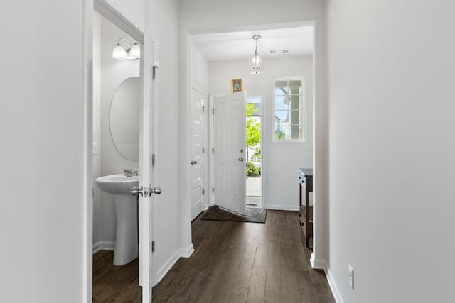 1080 Laurel Valley Ln, Mount Juliet, TN 37122 - foyer entrance featuring dark wood-style floors and baseboards