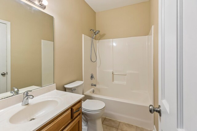 201 Dakota Dr, Spring Hill, TN 37174 - full bath featuring tile patterned flooring, toilet, vanity, and tub / shower combination