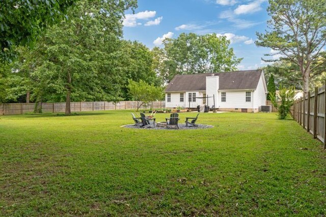 210 Highland Trl, Estill Springs, TN 37330 - view of yard featuring a fire pit