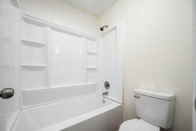 205 Blue Lake Dr, Tullahoma, TN 37388 - full bath featuring toilet