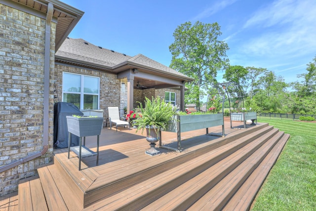 1021 Hideaway Rd, Columbia, TN 38401 - wooden terrace with ceiling fan