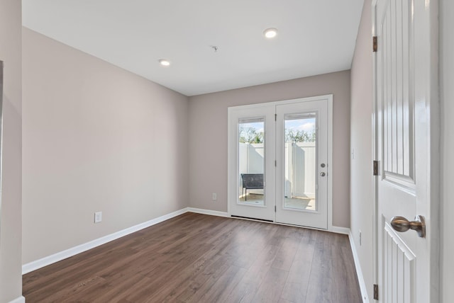 215 Ruth Way, Spring Hill, TN 37174 - spare room with dark wood-style flooring, baseboards, and recessed lighting